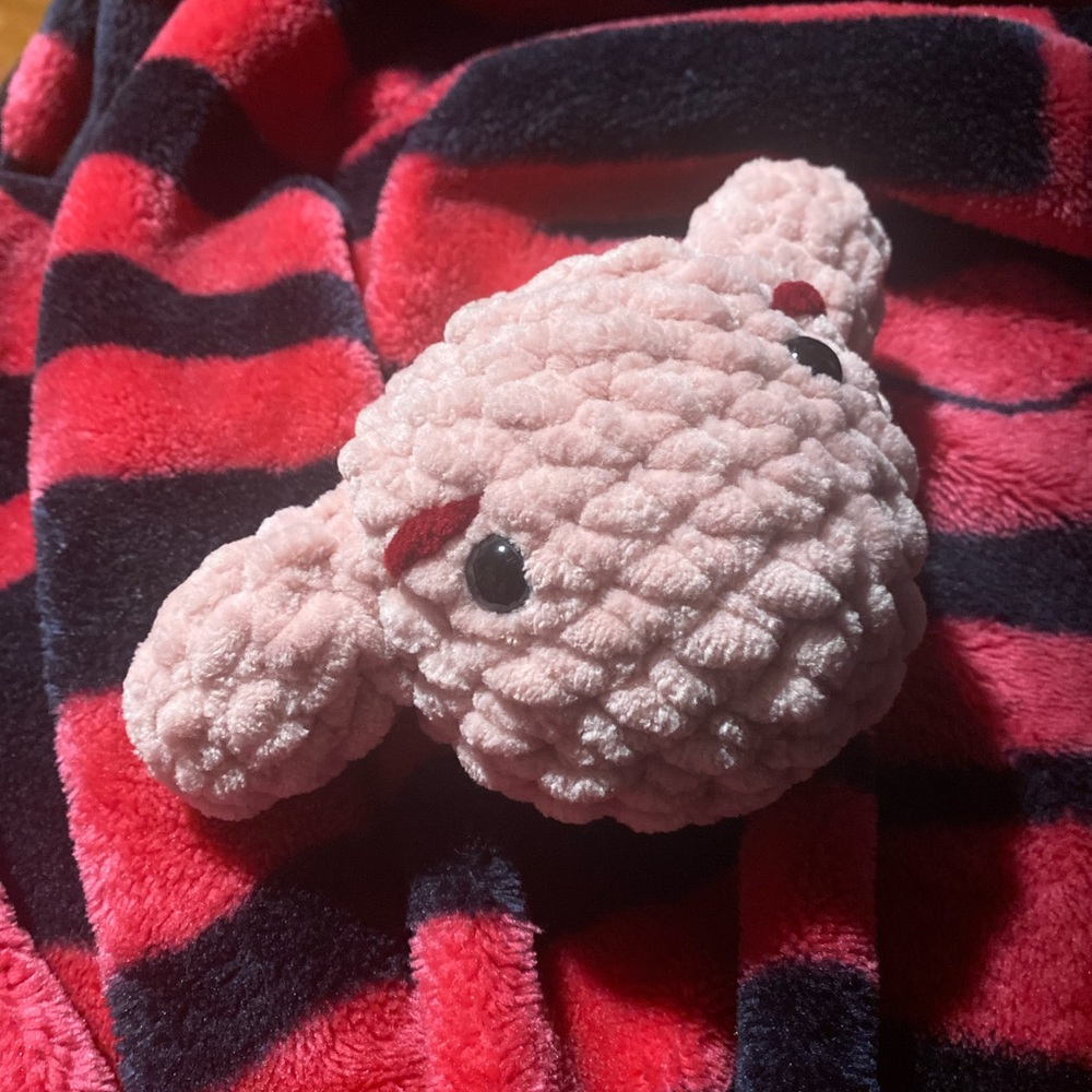 Plushie - Picture 3 of 3